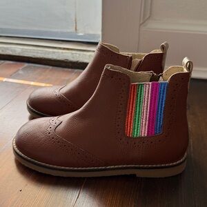 NWOT Mini Boden Brown Chelsea boots size 32